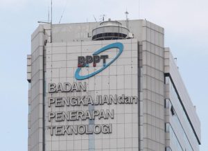 Sekitar 150-an teknolog, perekayasa dan inovator ex Badan Pengkajian dan Penerapan Teknologi (BPPT) menggelar Jalan Santai dan Silaturahmi Alumni BPPT di Kompleks Gelora Bung Karno, Jakarta, Sabtu 23 September 2023.