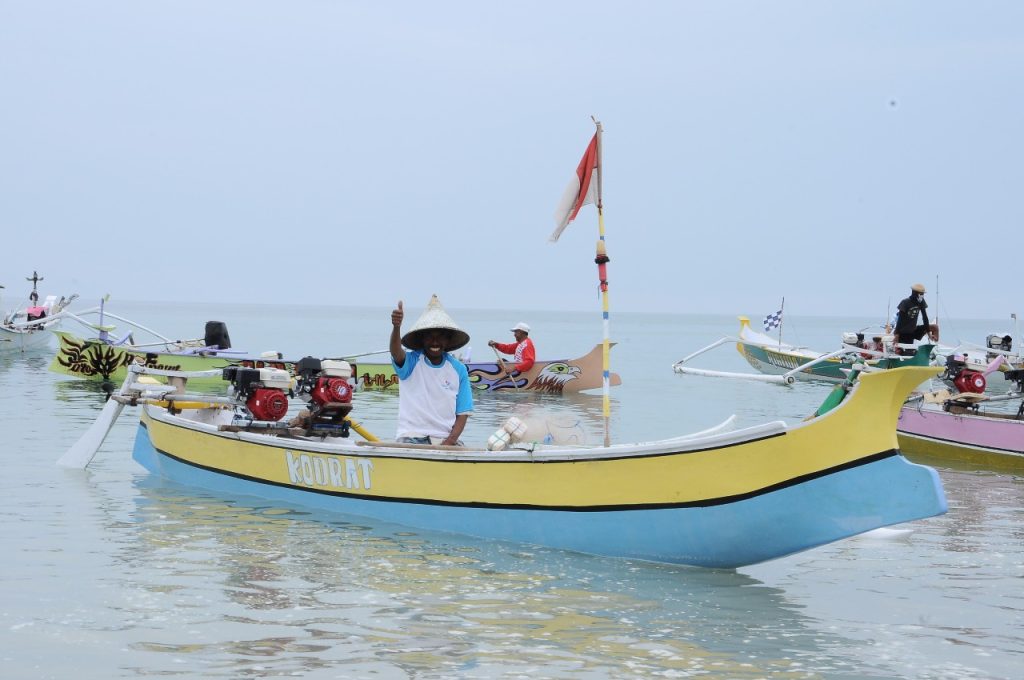 “Indonesia adalah negara kepulauan terbesar di dunia. Kita harus memalingkan pandangan ke laut, membangkitkan budaya maritim yang sudah lama mati