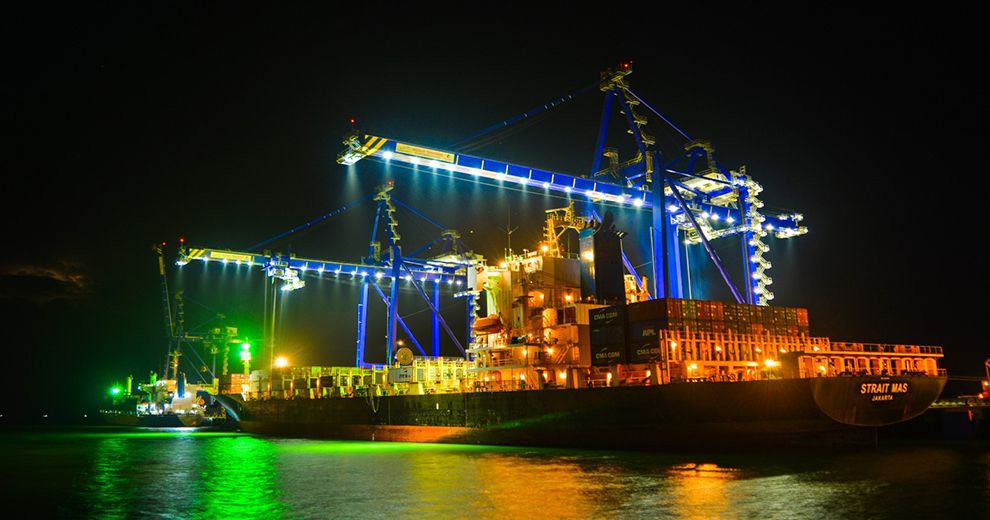 Pelabuhan Kuala Tanjung di Kabupaten Batu Bara, Sumatra Utara, disiapkan bersinergi dengan Pelabuhan Batam untuk mewujudkan hub logistik dan transshipment port bertaraf internasional. 