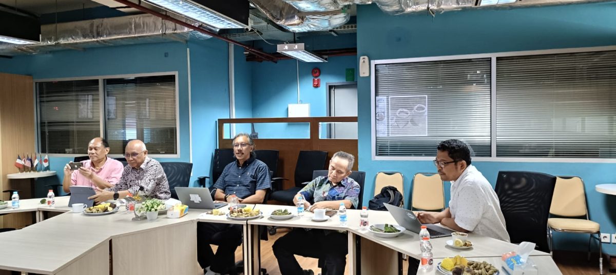 Logam tanah jarang (LTJ)—komponen penting dalam industri kendaraan listrik, energi terbarukan, elektronik presisi, hingga teknologi pertahanan, resmi menjadi salah satu fokus kebijakan nasional