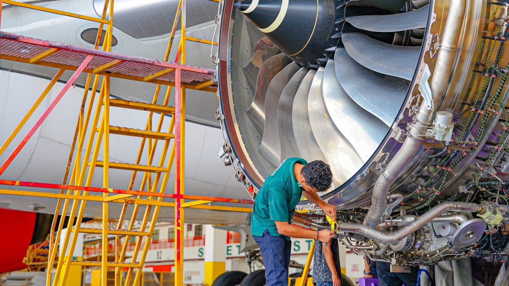 Batam sebagai kota industri mengalami pasang surut seiring perubahan kebijakan para pemimpin nasional