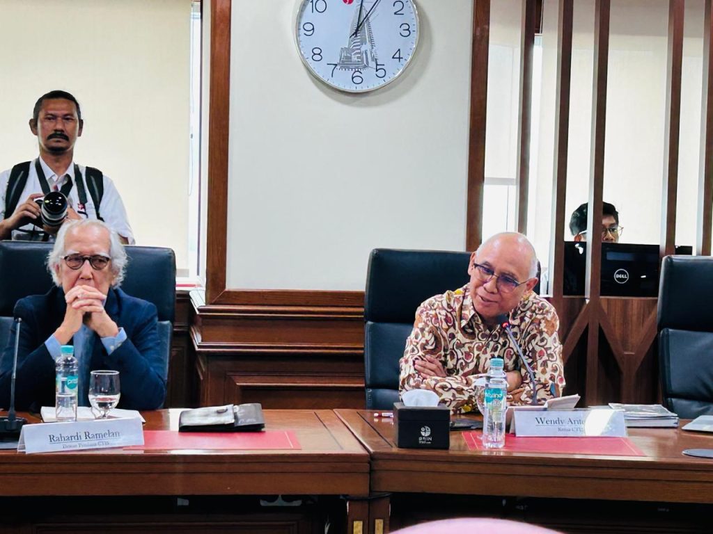 Center for Technology and Innovation Studies (CTIS) merupakan lembaga think tank di bidang