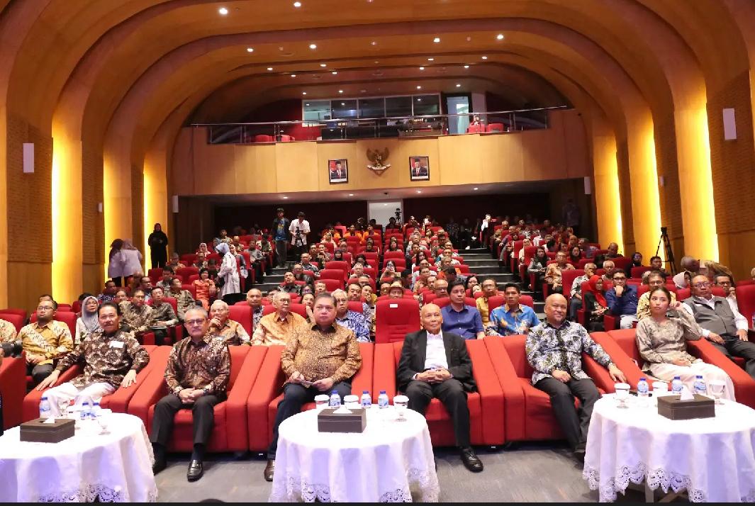 Airlangga menyoroti tantangan global yang masih dibayangi berbagai downside risks.