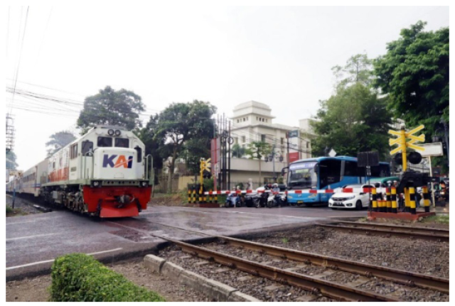 Tragedi kereta api di Bekasi Tinur pada April 2026 bukan sekadar kecelakaan lalu lintas, melainkan cerminan bahwa sistem keselamatan perkeretaapian Indonesia masih menghadapi tantangan